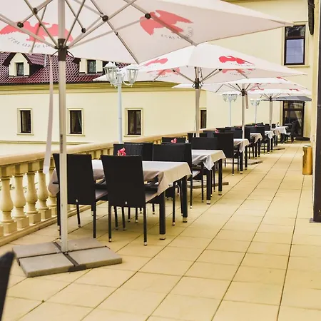 Hotel Zamek Kamenny Dvur