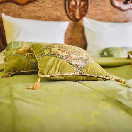 Zamek Kamenny Dvur 4* Kynsperk nad Ohri