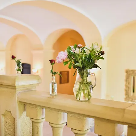 Zamek Kamenny Dvur 4*
