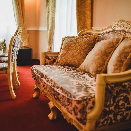 Zamek Kamenny Dvur 4* Kynsperk nad Ohri