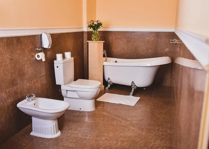 Zamek Kamenny Dvur Hotel Kynsperk nad Ohri