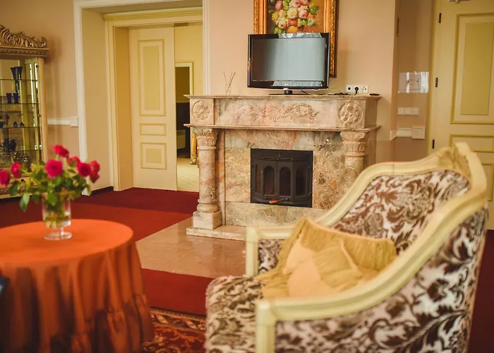 Hotel Zamek Kamenny Dvur 4*