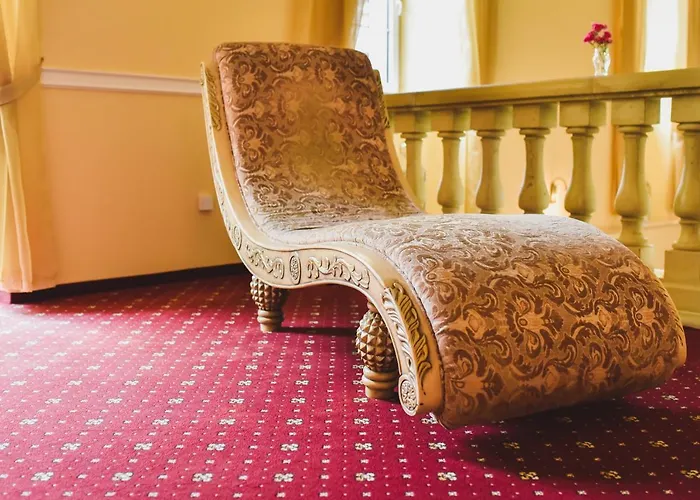 Zamek Kamenny Dvur Hotel Kynsperk nad Ohri